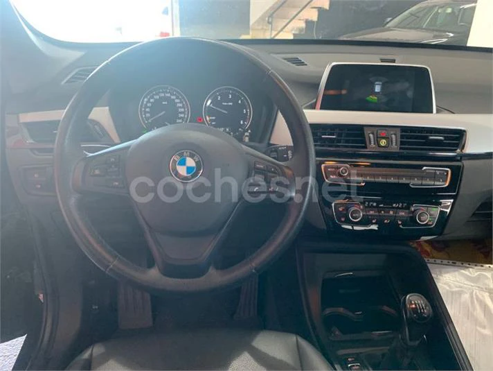 BMW-X1-sDrive16d-5p-