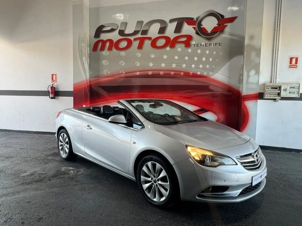 OPEL Cabrio Descapotable  Automático de 3 Puertas - Imagen 2