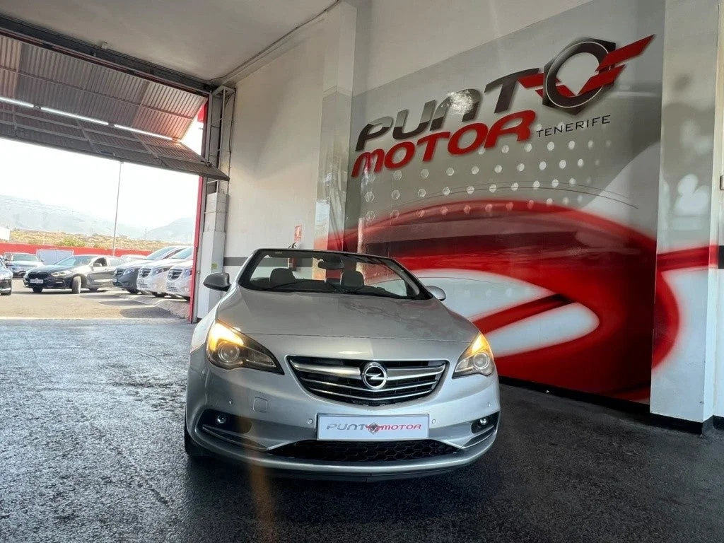 OPEL Cabrio Descapotable  Automático de 3 Puertas - Imagen 4