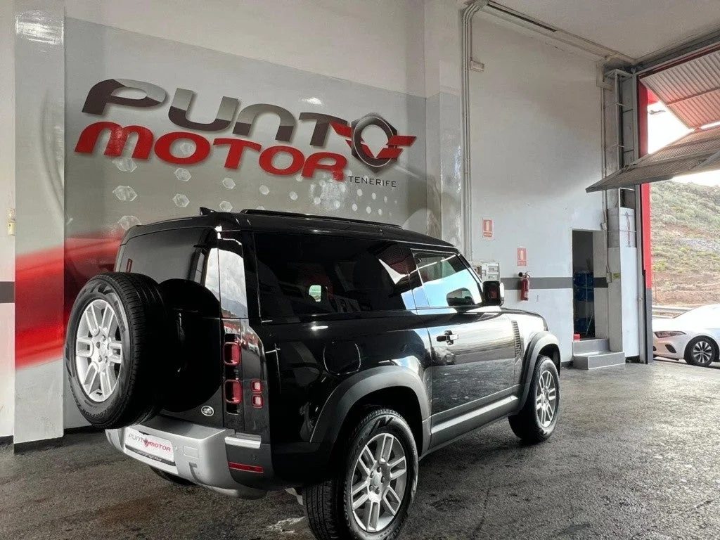 LAND-ROVER Defender 110 3.0D l6 MHEV Sedona Edition AWD Aut. 250 - Imagen 4