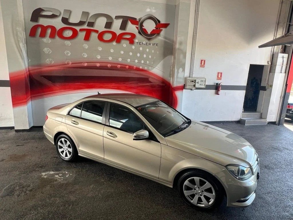 MERCEDES-BENZ Clase C 220CDI BE - Imagen 5