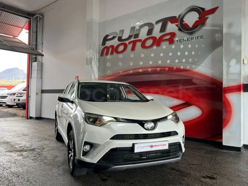 TOYOTA Rav4 2.0 150 AWD Executive - Imagen 1