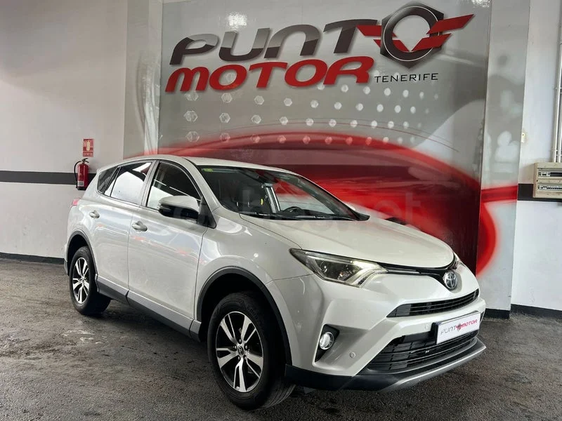 TOYOTA Rav4 2.0 150 AWD Executive - Imagen 2