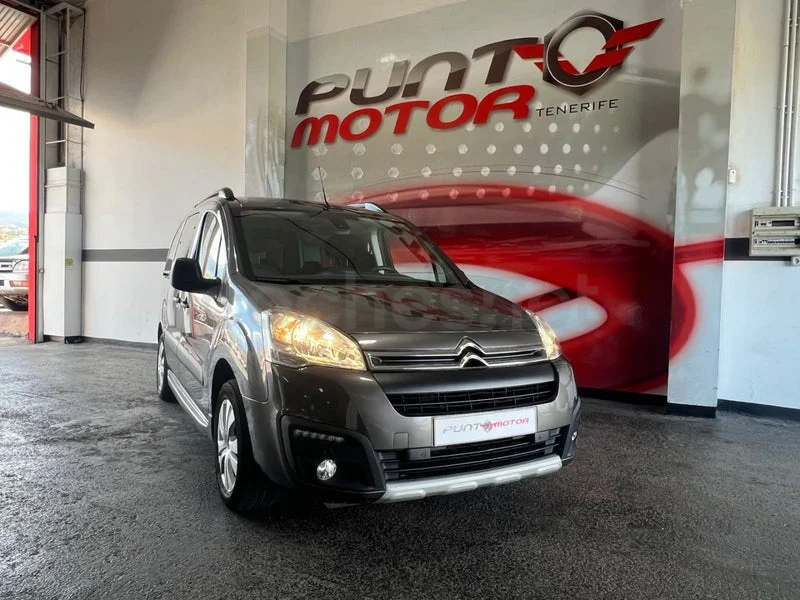 CITROEN Berlingo Talla M PureTech 110 SS LIVE - Imagen 1